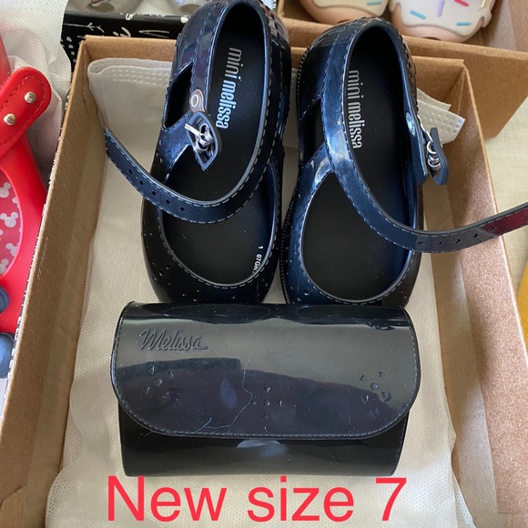 mini Melissa sizes 7-9 (30each pair) - Picture 3 of 7